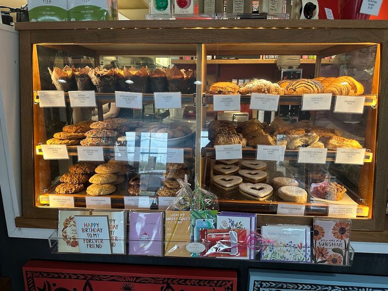 WildFlour Pastry