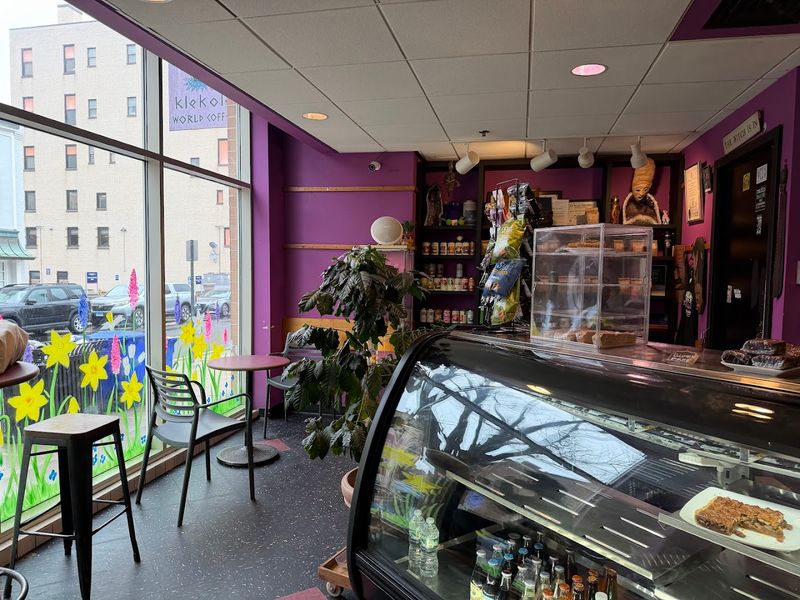Klekolo World Coffee — Middletown