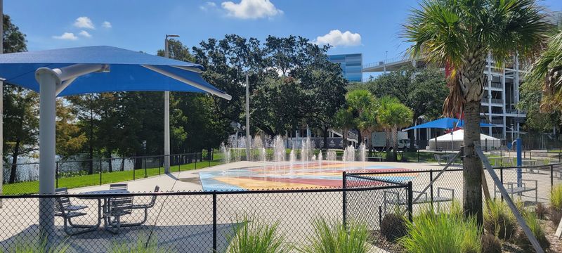 Splash Pad at Lake Lorna Doone Park &ndash; Orlando