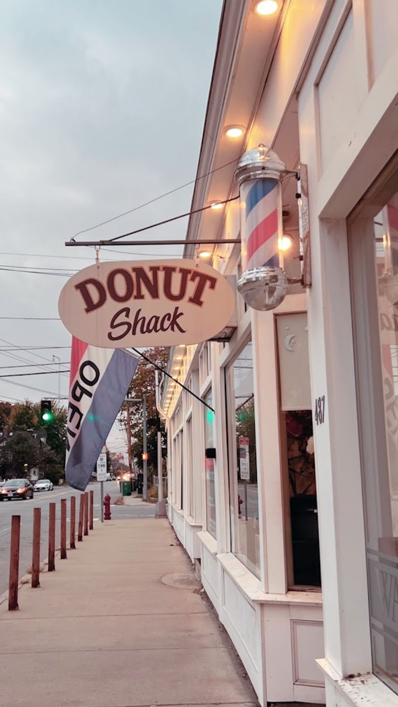 Donut Shack &mdash; Lowell