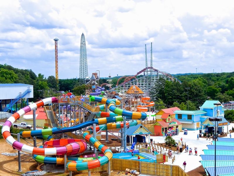 Hurricane Harbor - Austell