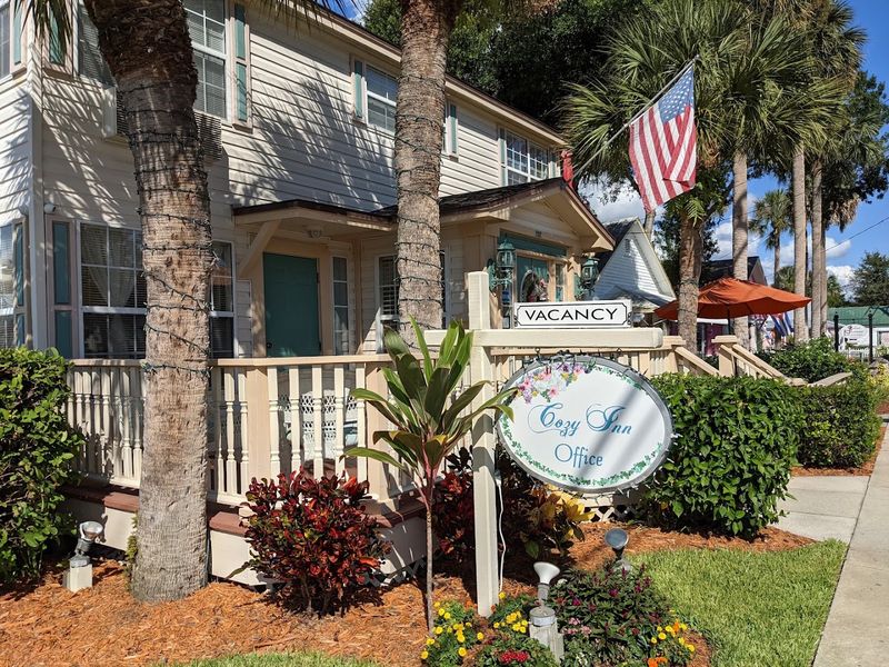 The Cozy Inn — St. Augustine
