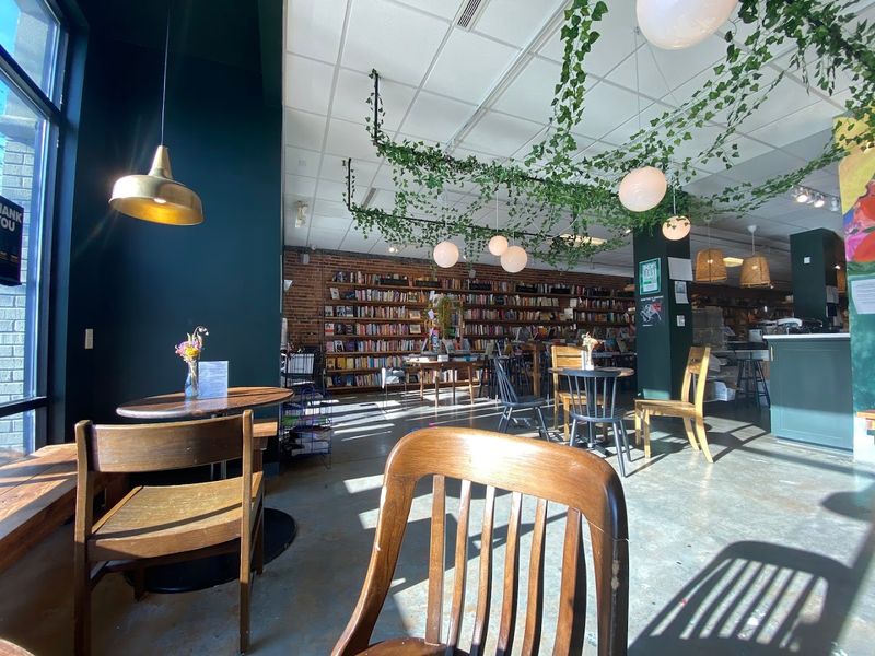 Epilogue Books Chocolate Brews