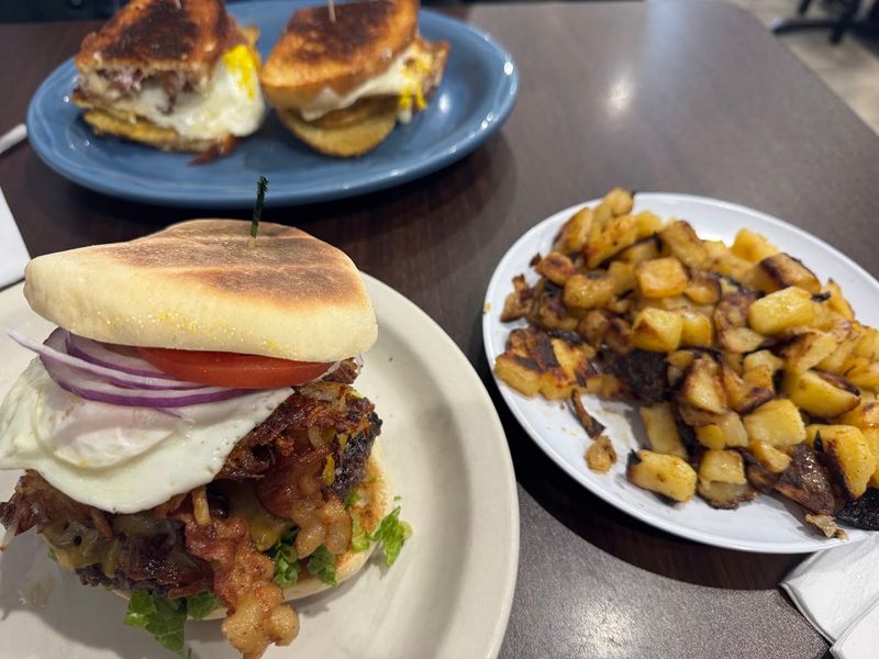 Destiny's Diner — Providence