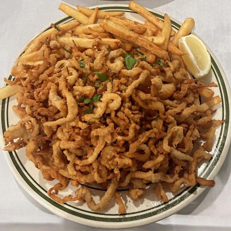 Peter's Clam Bar - Island Park