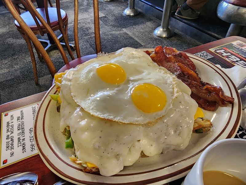 The Breakfast Skillets Bring Serious Comfort-Food Energy