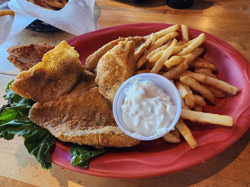 LJ's Neighborhood Bar & Grill- Waterloo, Black Hawk County