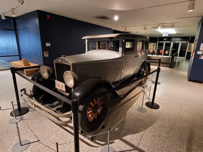 The Putnam Museum and Science Center — Davenport