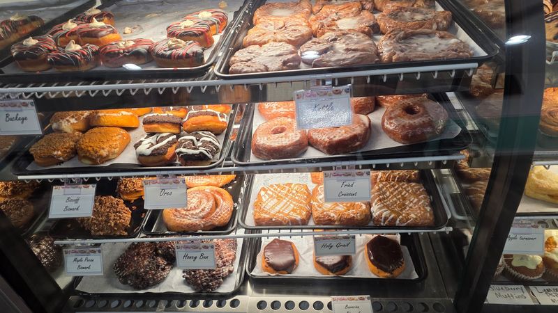Glazed Over, Cleveland, Cuyahoga County