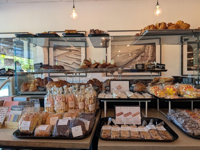 La Mie Bakery - Des Moines