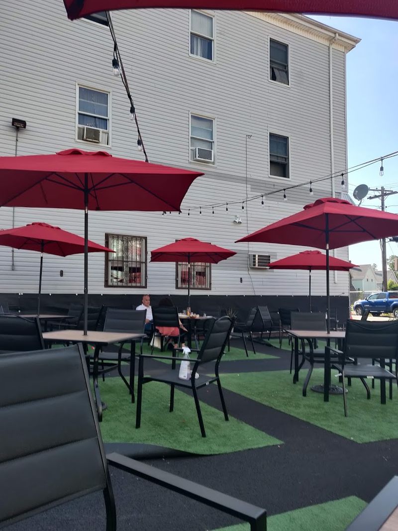 Alianca Restaurant (New Bedford)