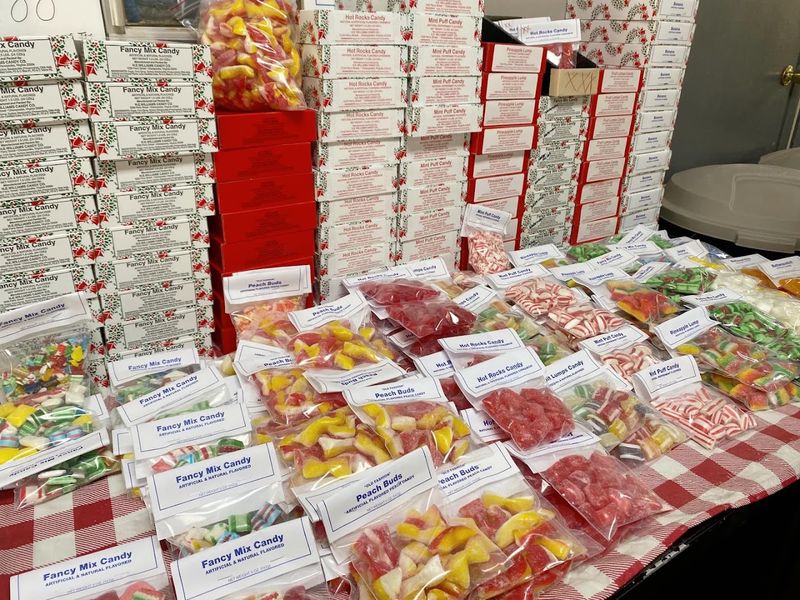 H.E. Williams Candy Co &mdash; Chesapeake