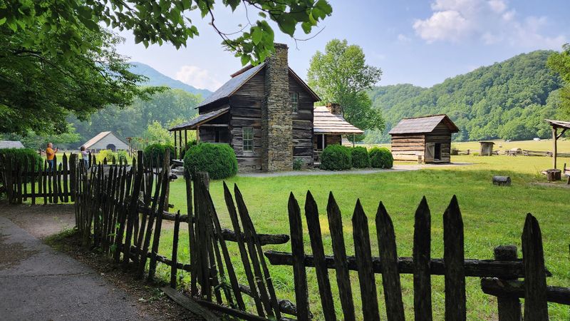 Great Smoky Mountains National Park - Cherokee, Swain County