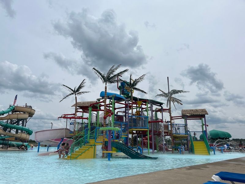 The Watering Hole Safari & Waterpark - Port Clinton