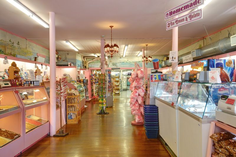 Kandy Korner &ndash; Hyannis