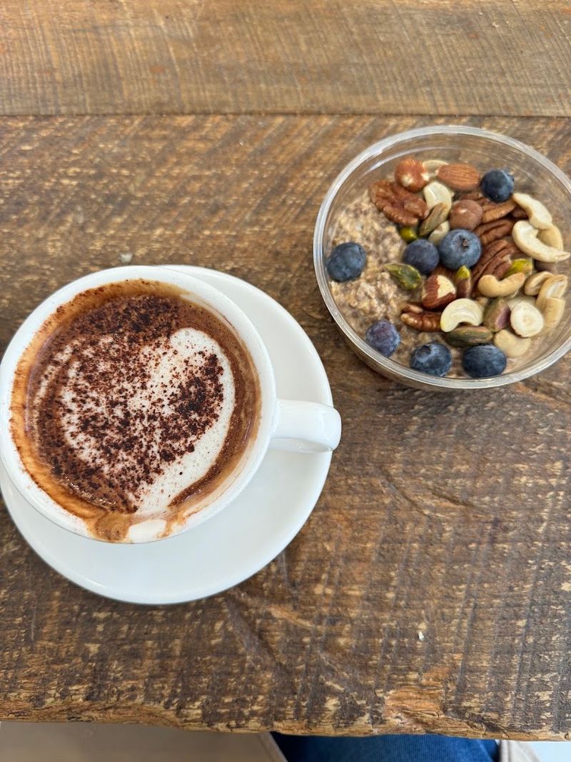 Greystone Cafe, Bakery & Provisions