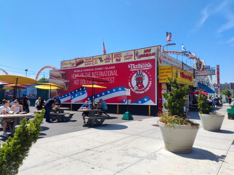 Nathan's Famous - Brooklyn (Coney Island)
