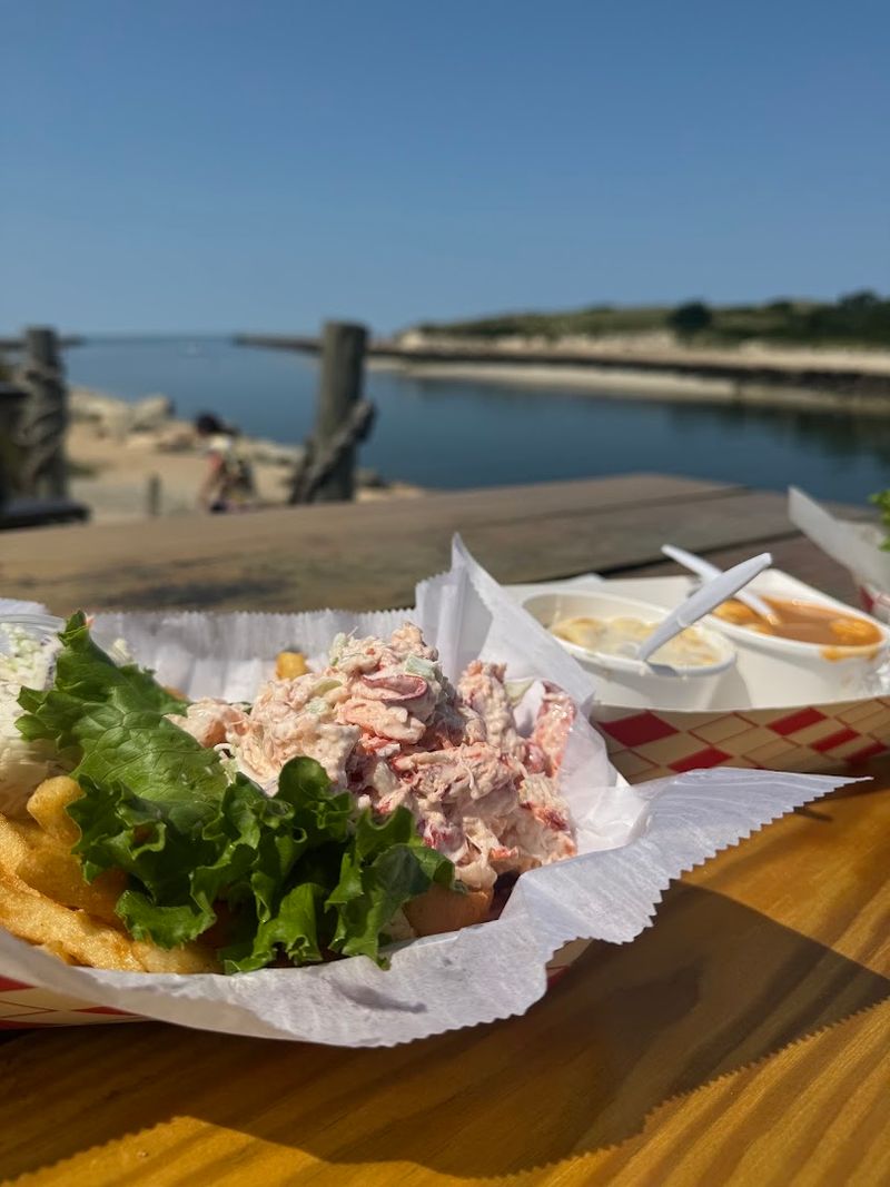 Sesuit Harbor Cafe - Dennis