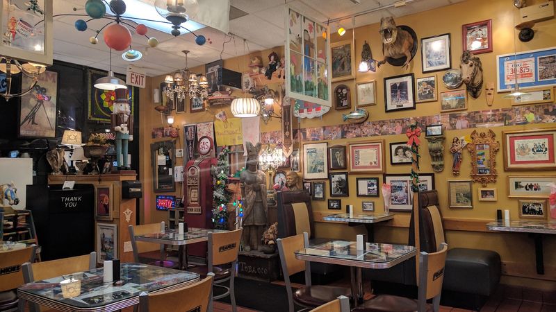 Frankie's Family Restaurant - Waterbury