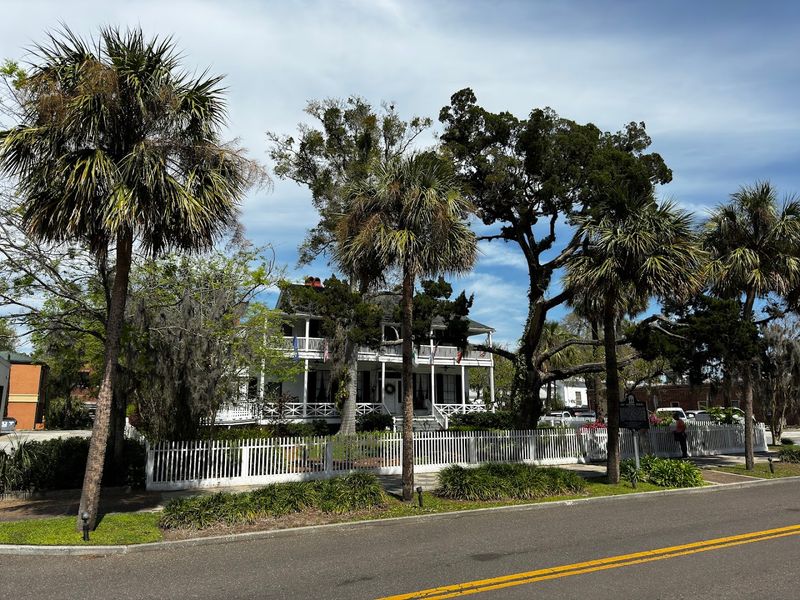 Residential Neighborhood Explorations