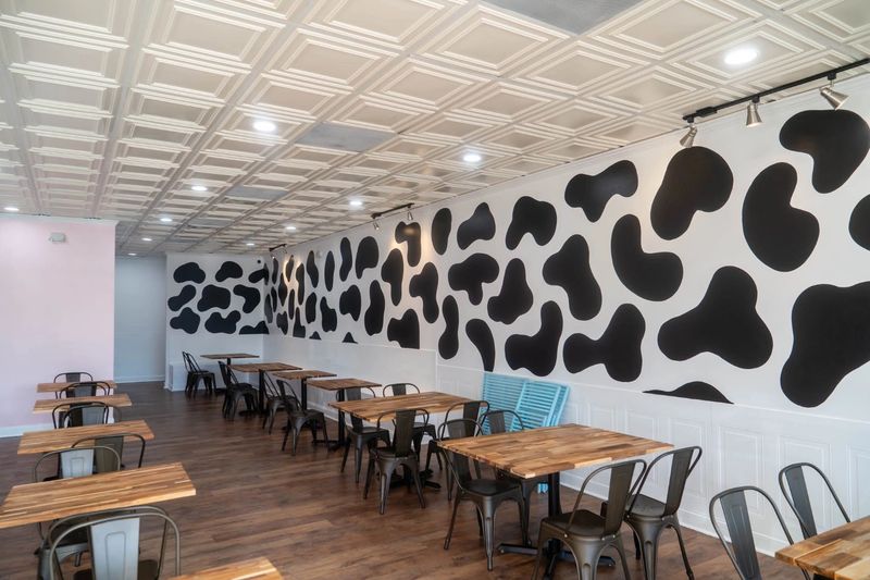 Cola Cow Creamery - Lexington
