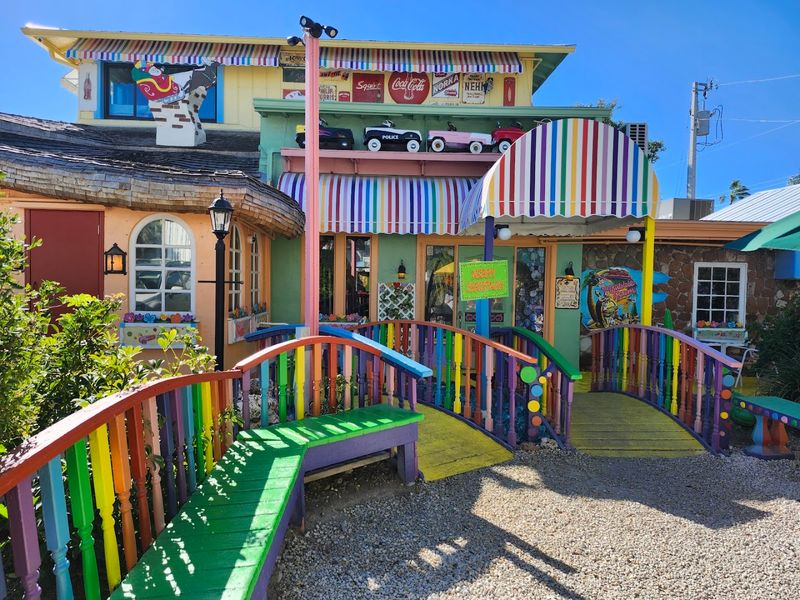 The Bubble Room — Captiva