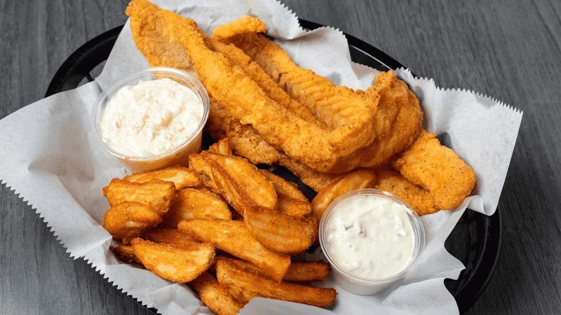 Mo Fish — Council Bluffs