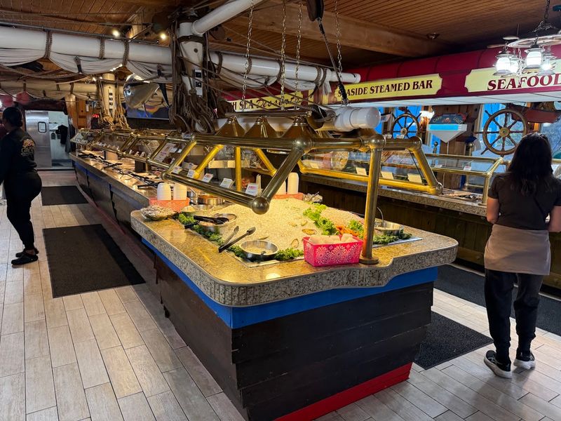 Giant Crab Seafood Restaurant