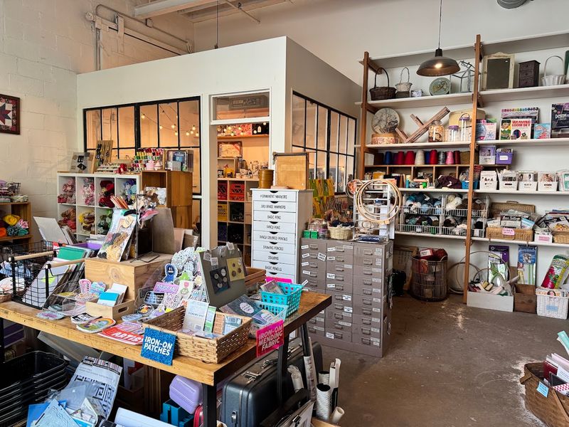 Make & Mend – Somerville