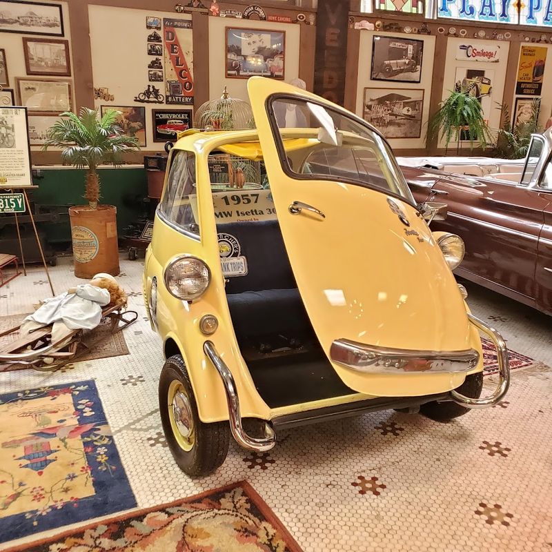 Canton Classic Car Museum