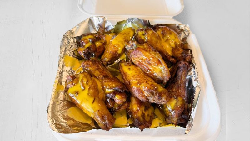 Carolina Fish & Wings - Elgin