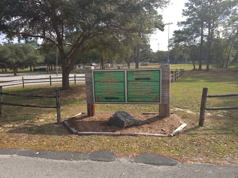 Whispering Pines City Park Splash Pad &ndash; Inverness