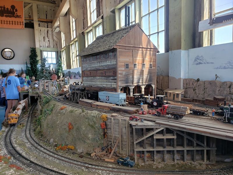 Model Railroad Barn