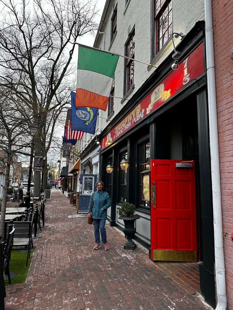 Murphy's Grand Irish Pub (Alexandria)