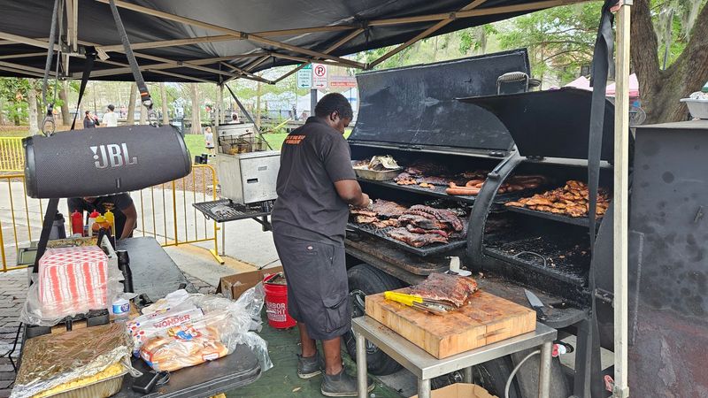 Orlando Farmers Market at Lake Eola (Orlando)