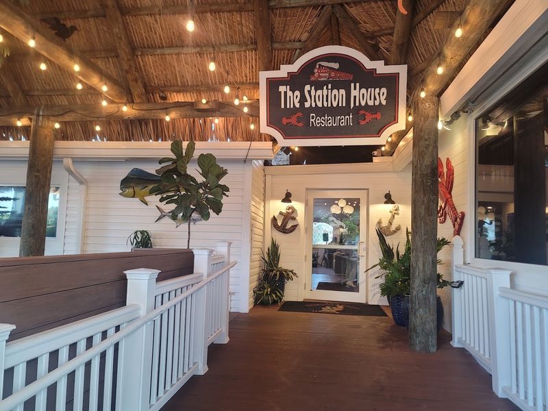 The Station House Restaurant &ndash; Lantana