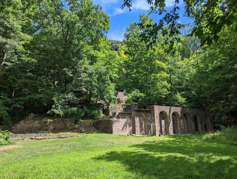 Sleeping Giant State Park - Hamden, New Haven County