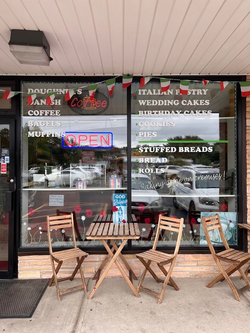 Milani Italian Pastry & Bakery &mdash; Northford