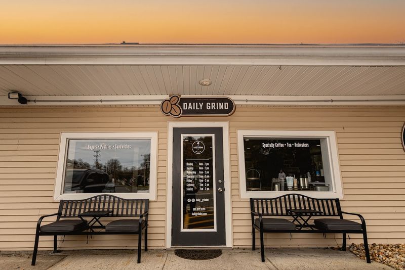 Daily Grind — Unionville (Farmington)