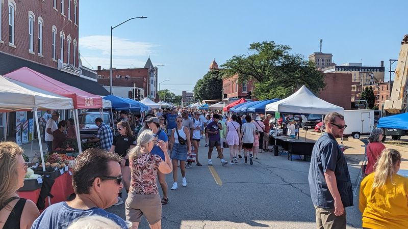 Dubuque Farmers' Market (Dubuque)