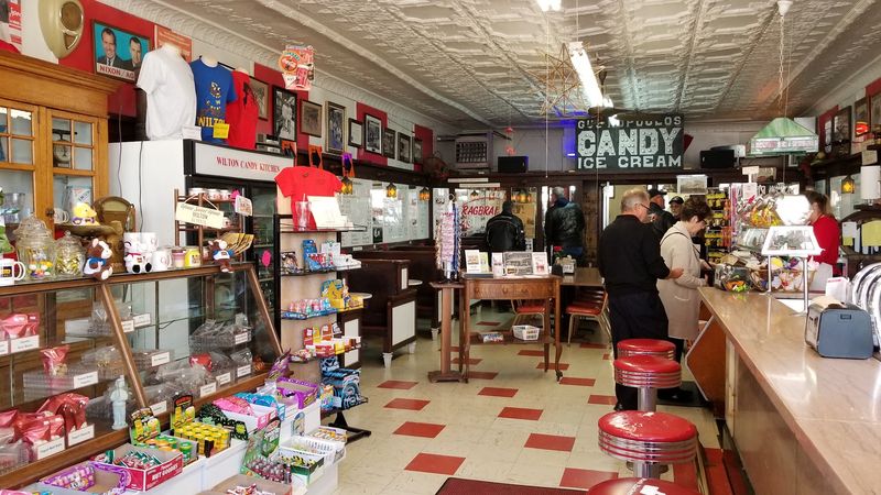 Wilton Candy Kitchen, Muscatine, Muscatine County
