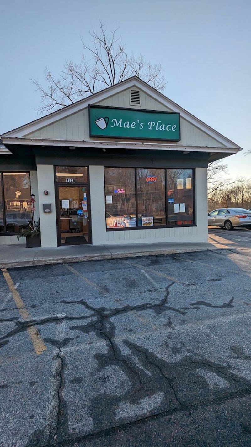 Mae's Place — North Kingstown