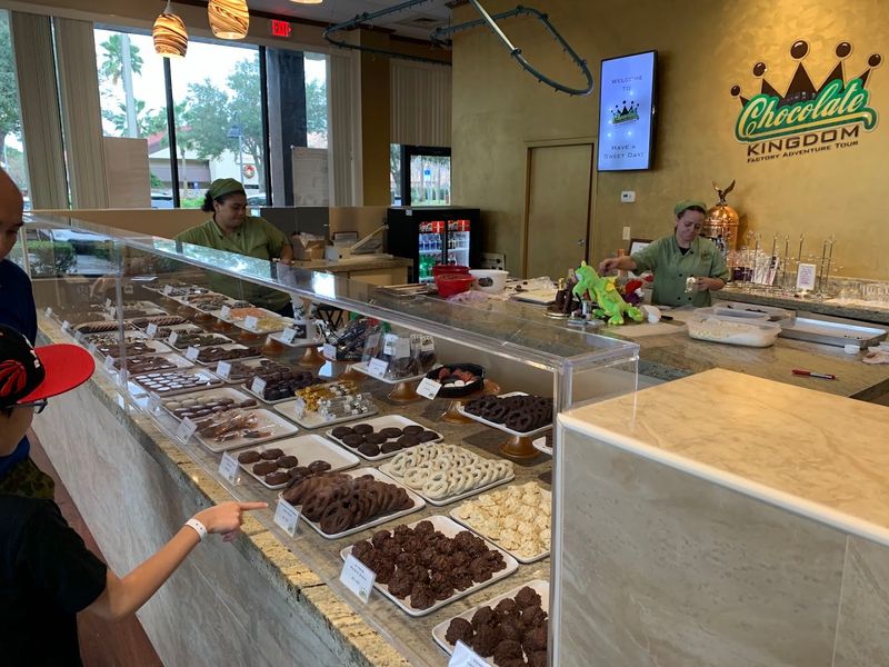Browse the Fresh Chocolate Shop