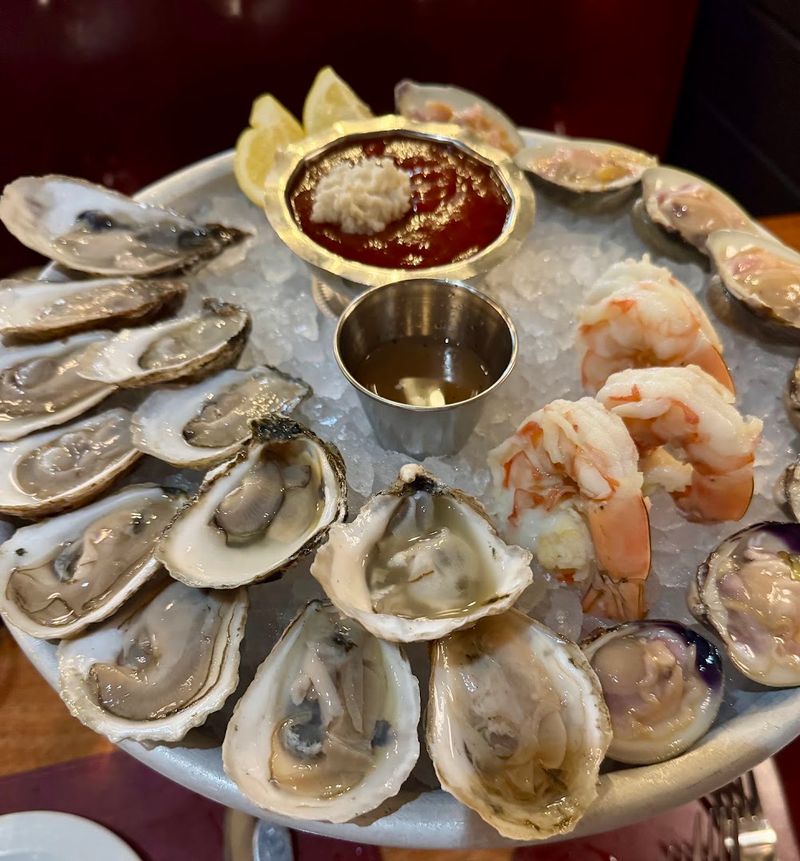 Max's Oyster Bar &mdash; West Hartford