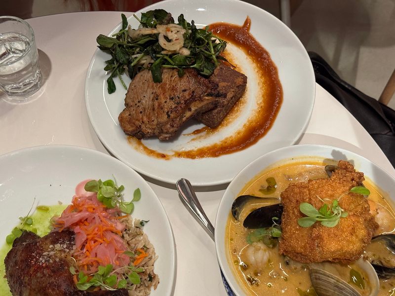 Comfort Kitchen - Boston