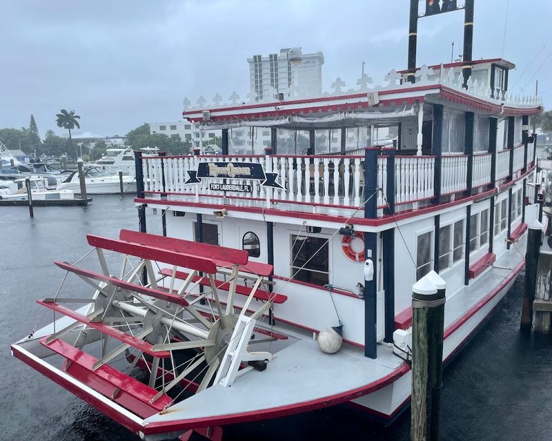 The Vintage Riverboat Itself