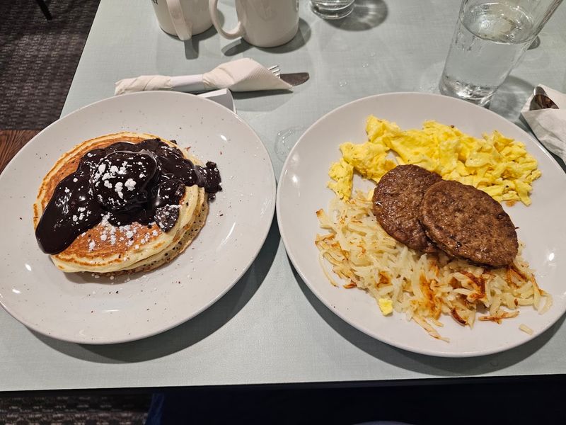 Sunny Street Caf&eacute; &mdash; Columbus (Upper Arlington)
