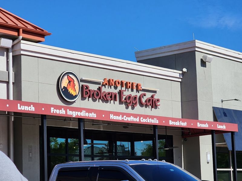 Another Broken Egg Cafe &mdash; Destin