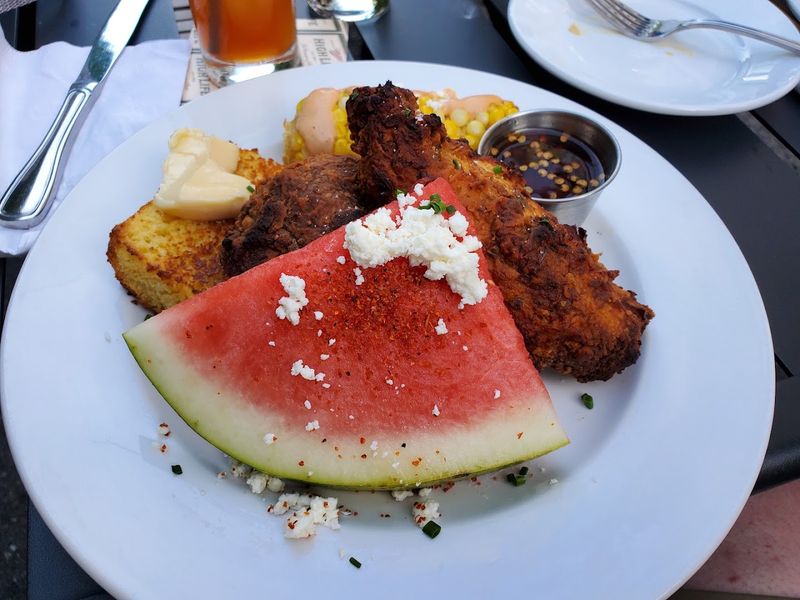 Trina's Starlite Lounge - Somerville, Middlesex County