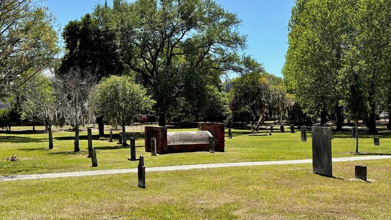 Savannah's Colonial Cemetery, Savannah, Chatham County